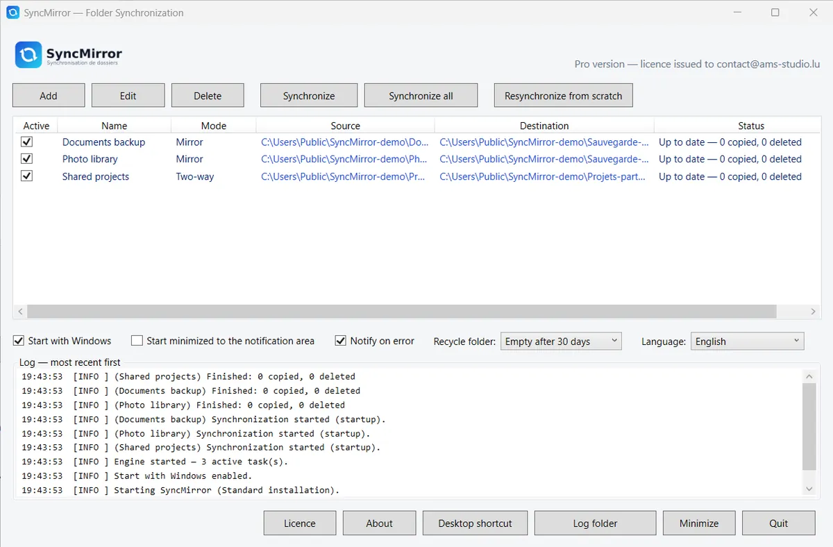 The main SyncMirror window: the tasks, their state, and the log of the latest synchronisations